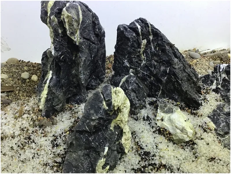 Đường nét của đá kẹp kem vân mây