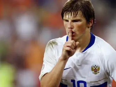 Tiểu sử tiền vệ Andrey Arshavin và những bài học chiến thuật